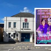 The drag performance is returning to Axminster